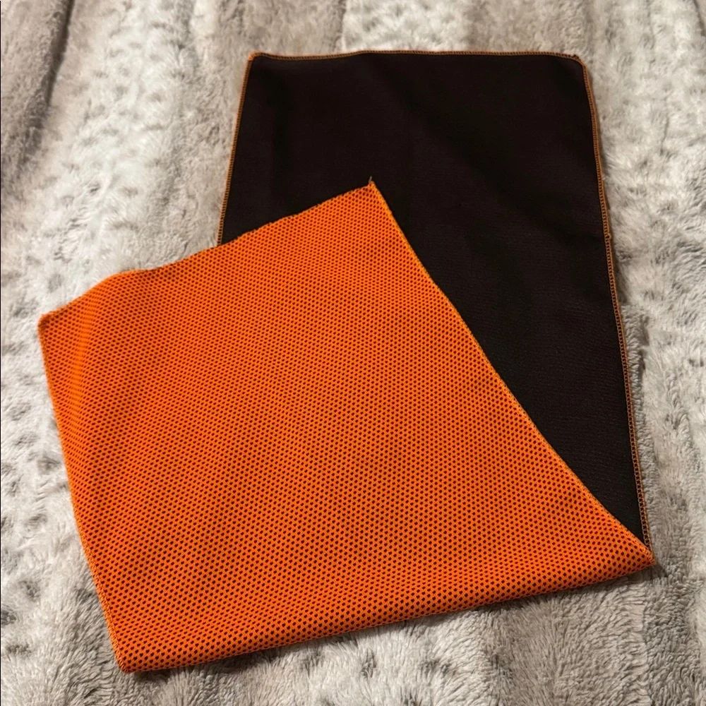 GUC Cooling Towel Set - Purple, Pink, & Orange - Picture 5 of 6